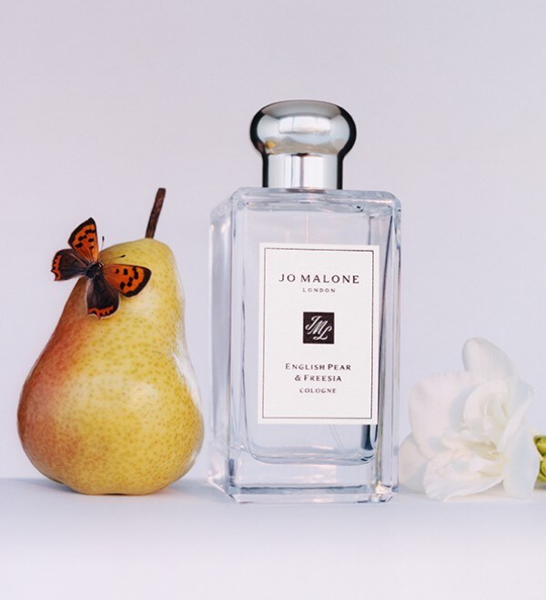 English Pear & Freesia